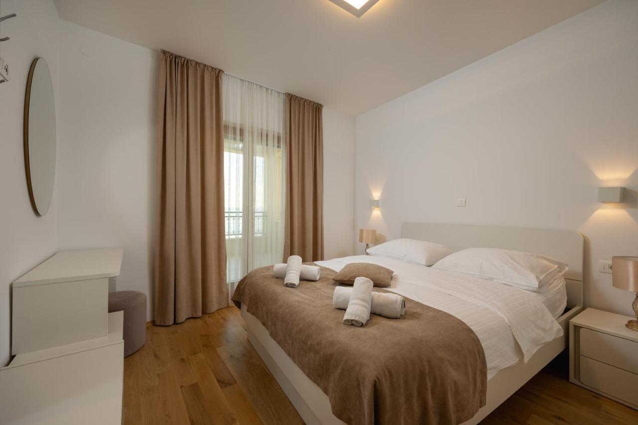 Apartments Lea Подстрана Экстерьер фото