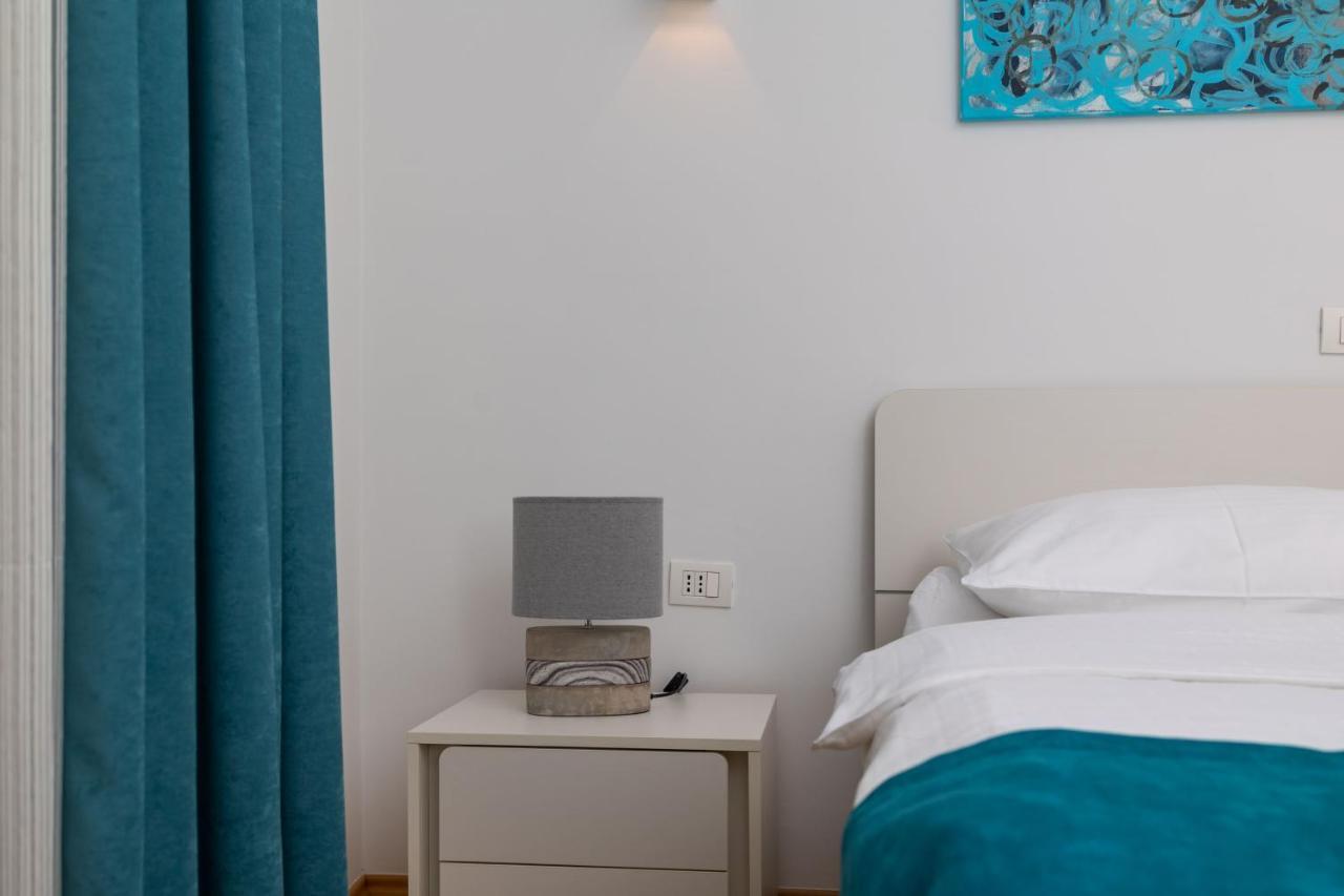 Apartments Lea Подстрана Экстерьер фото