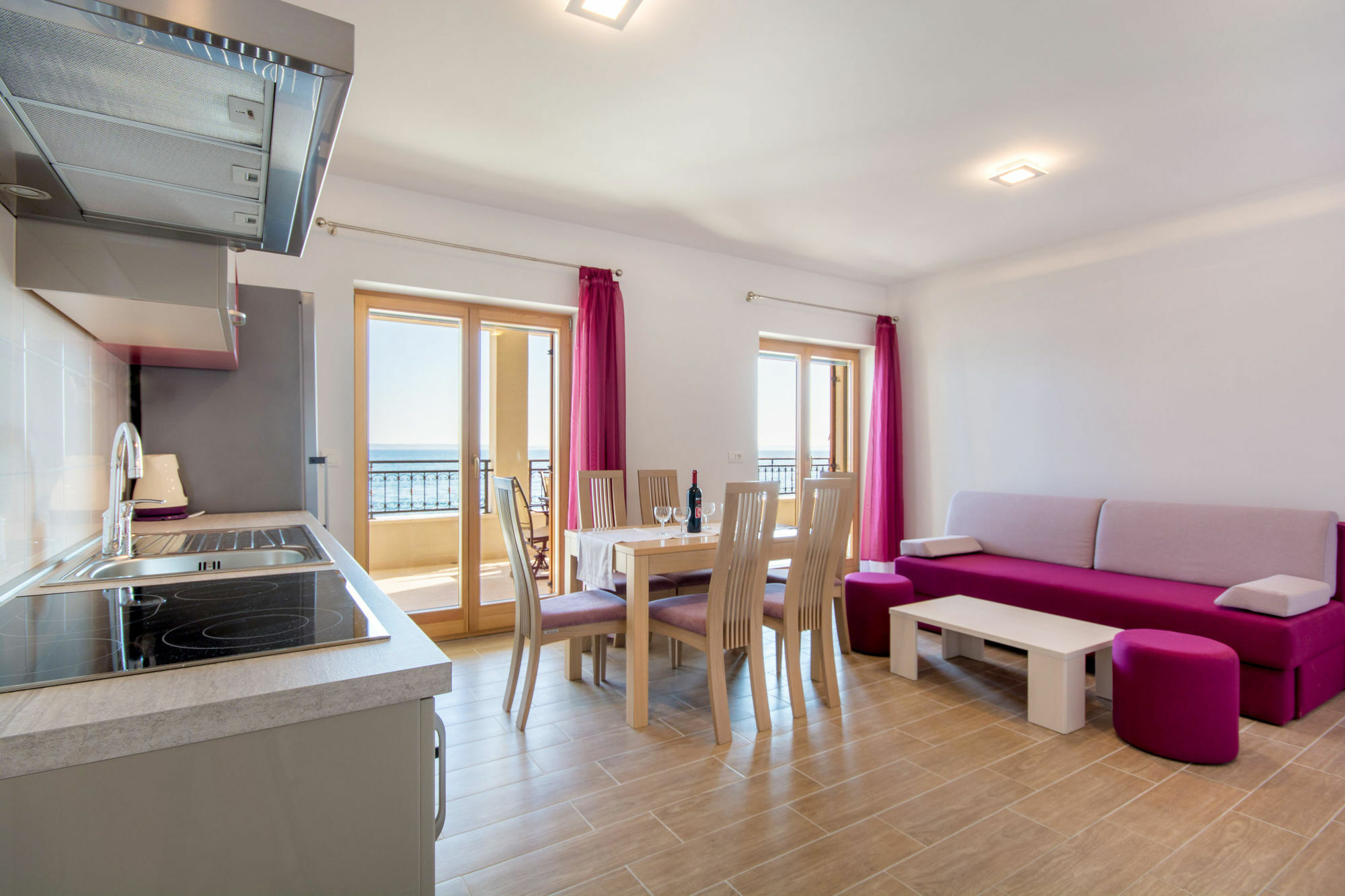 Apartments Lea Подстрана Экстерьер фото